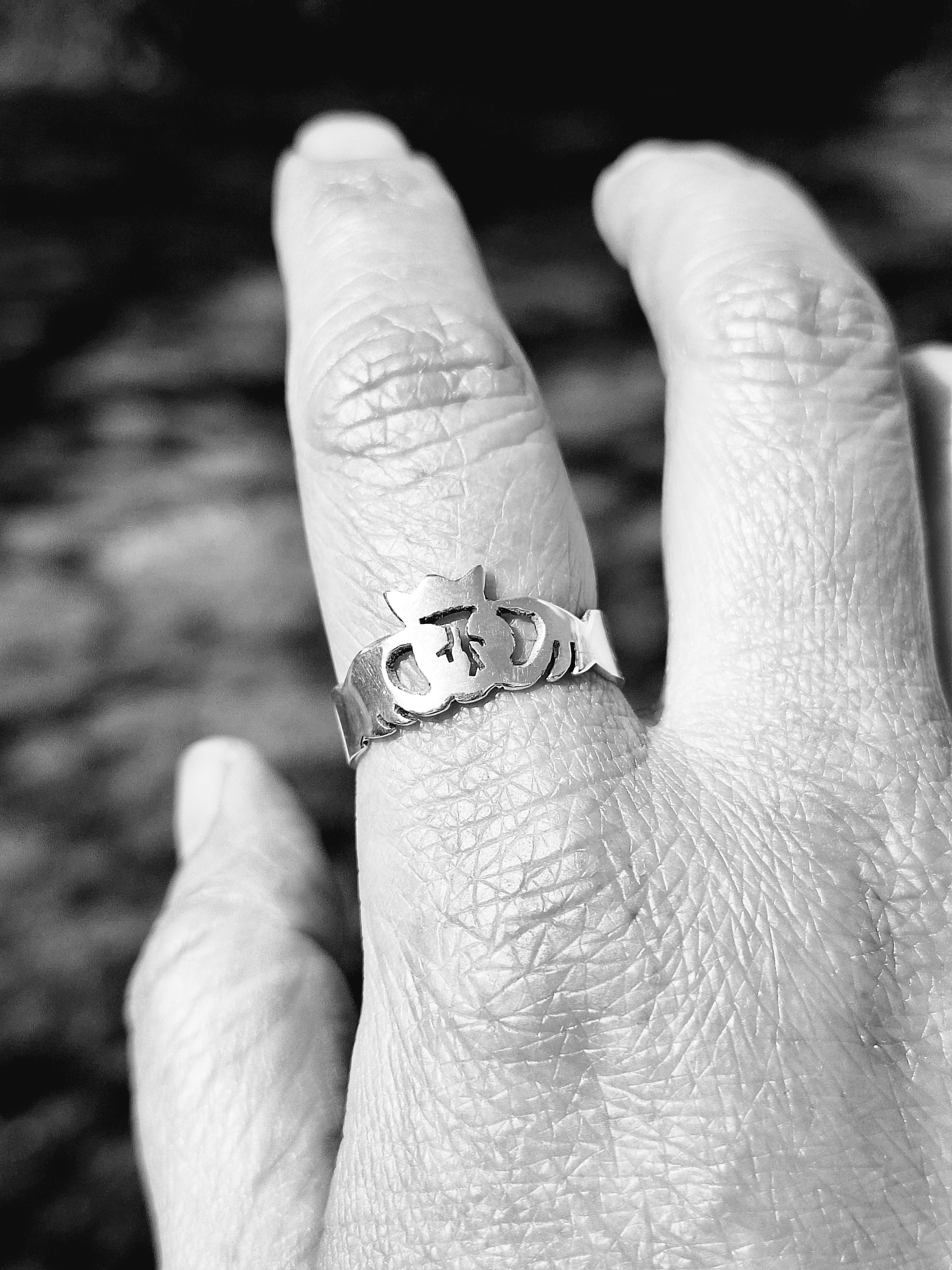 Sterling Silver Claddagh Ring