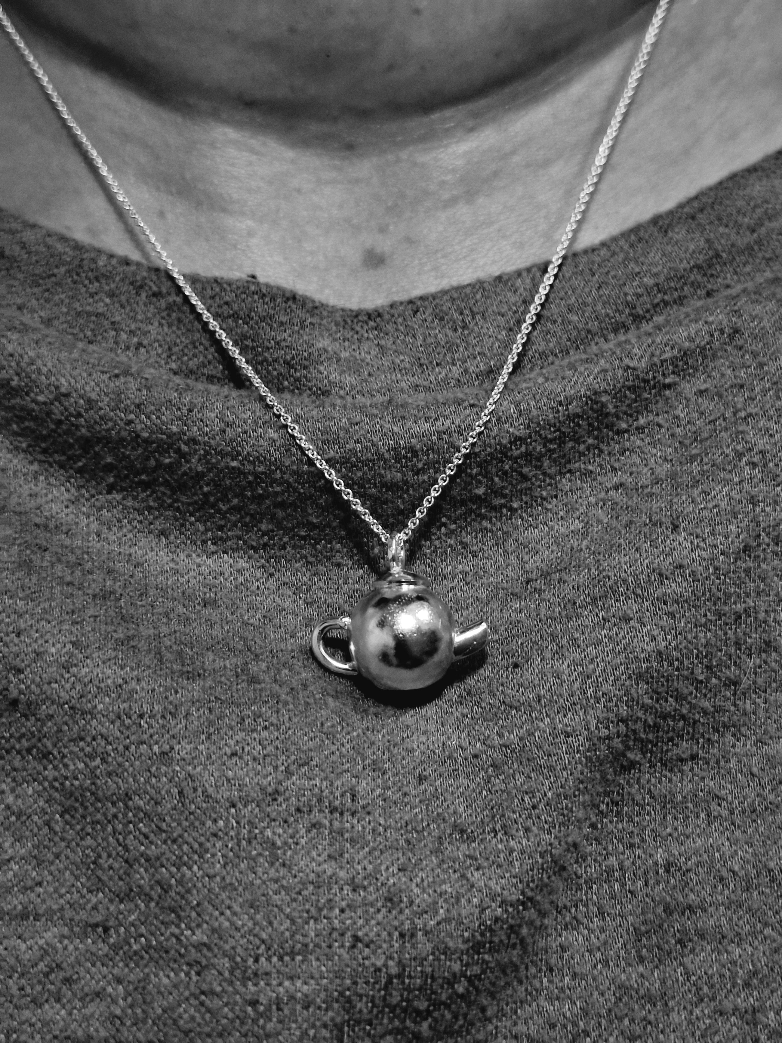 Sterling silver tea pot necklace
