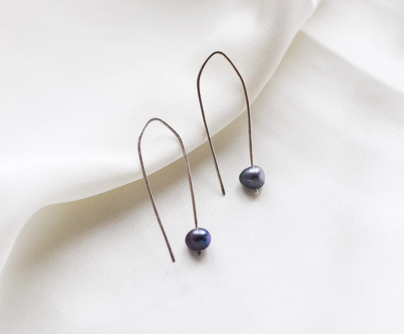 Sterling silver pearl drop earrings