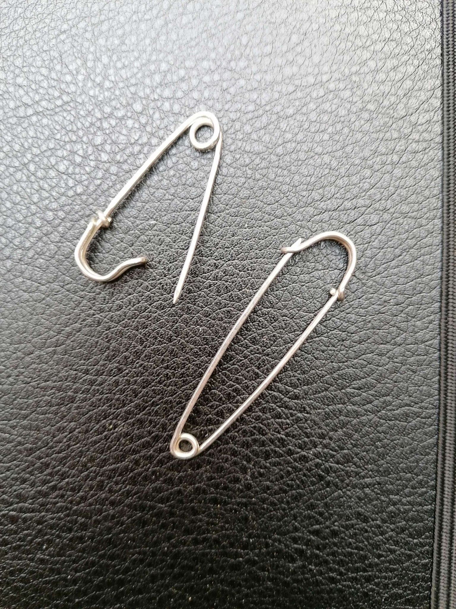 Sterling Silver Safety Pin (sold singly) - Saw Framed