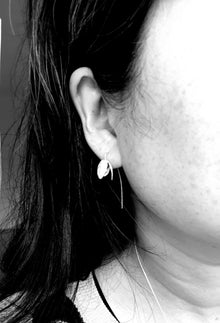 Sterling silver snowdrops earrings with fresh water pearls - Saw Framed