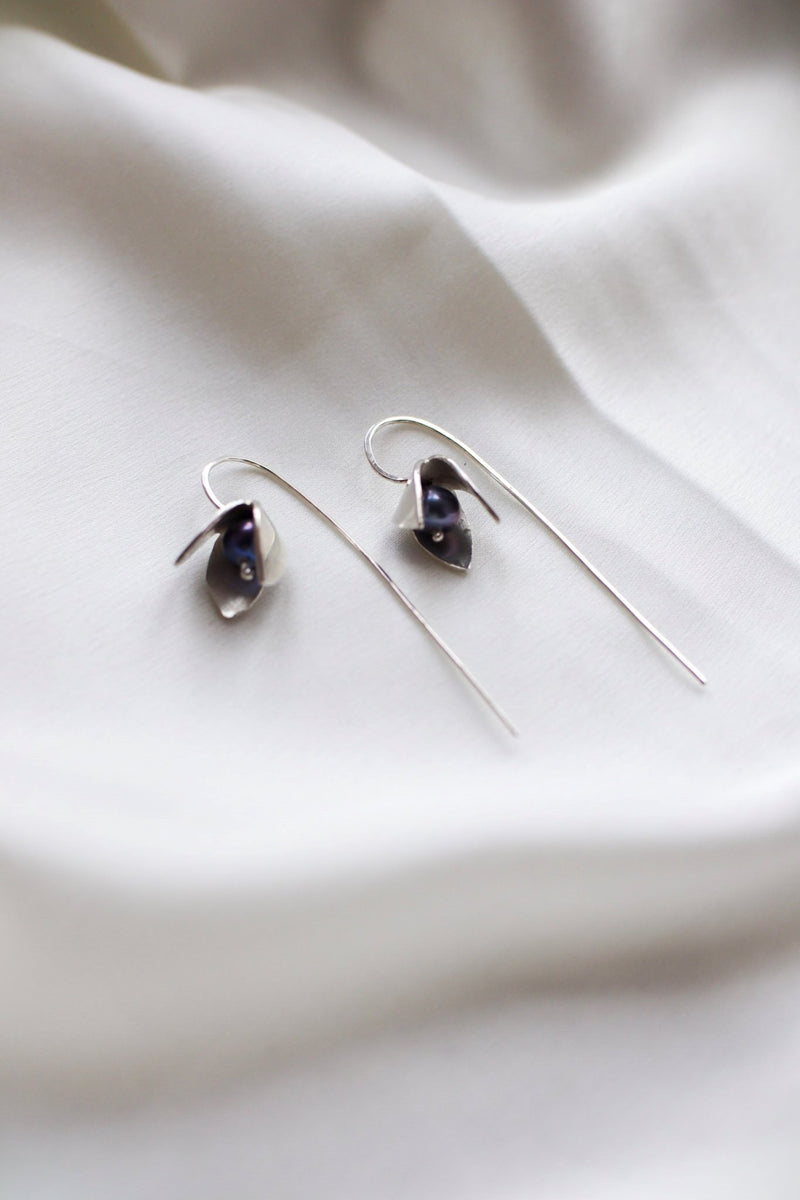 Sterling silver snowdrops earrings with fresh water pearls - Saw Framed